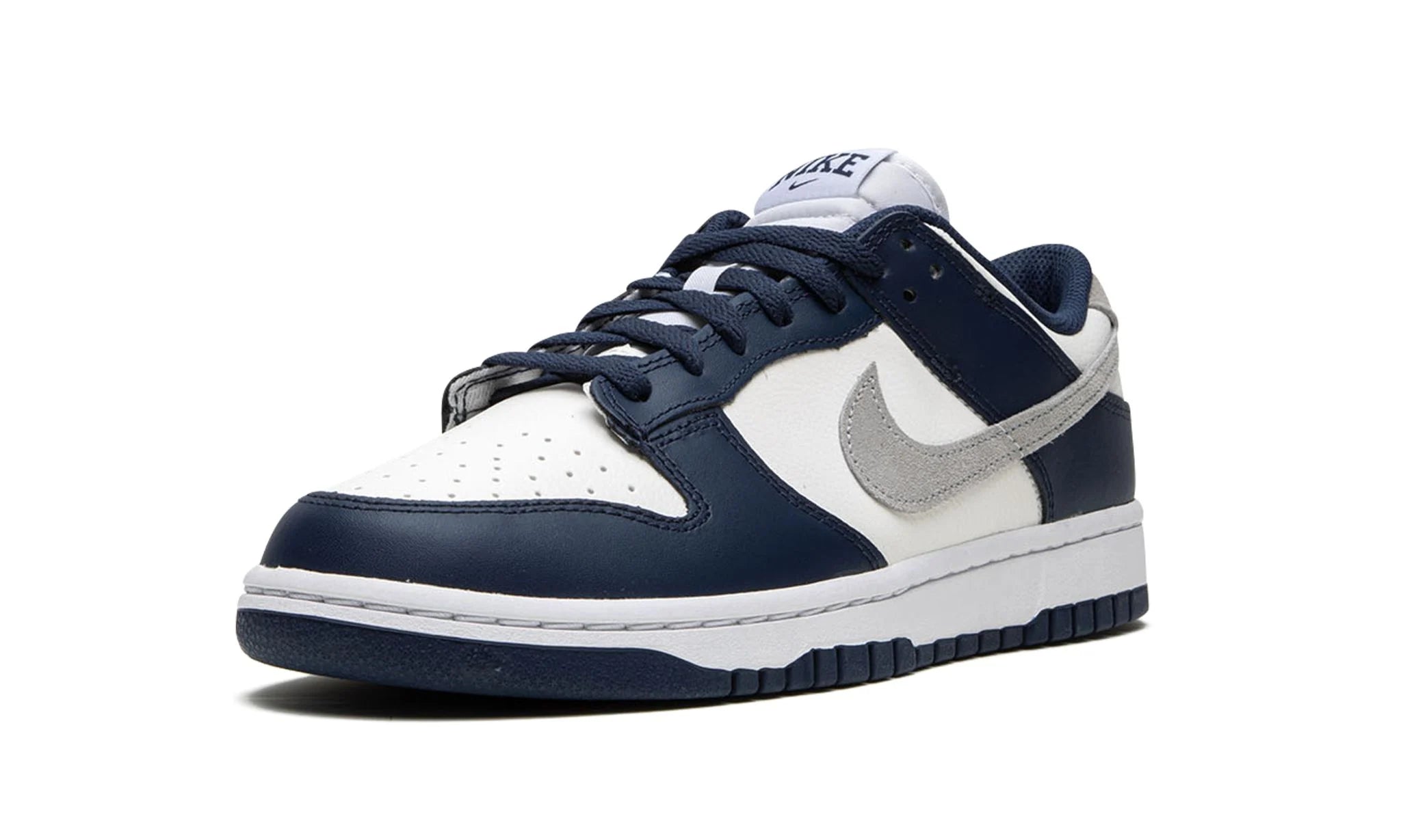 Nike Dunk Low Summit White