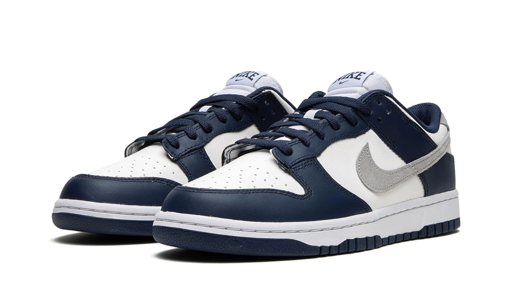 Nike Dunk Low Summit White