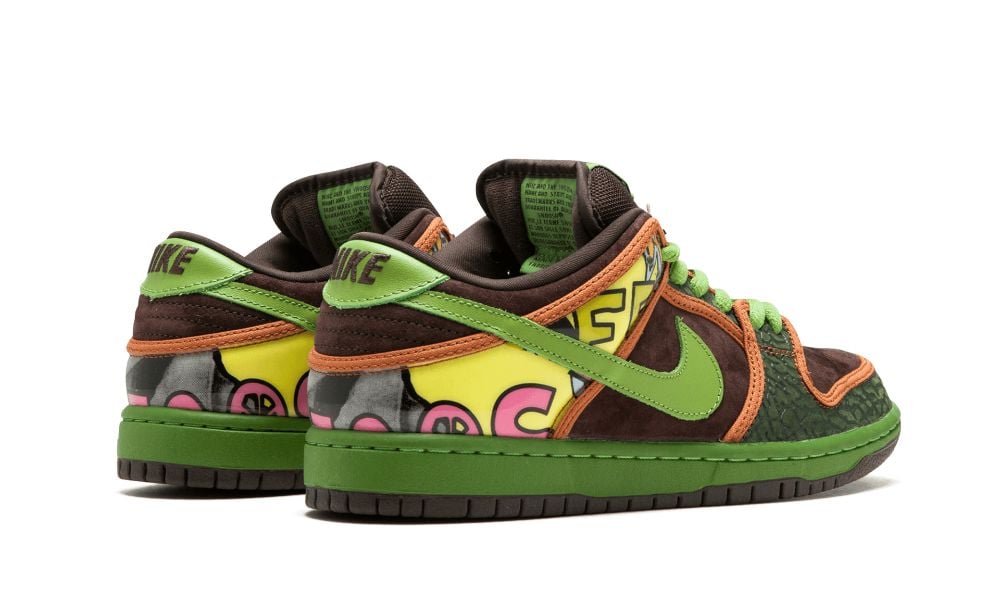 Nike SB Dunk Low “De La Soul”