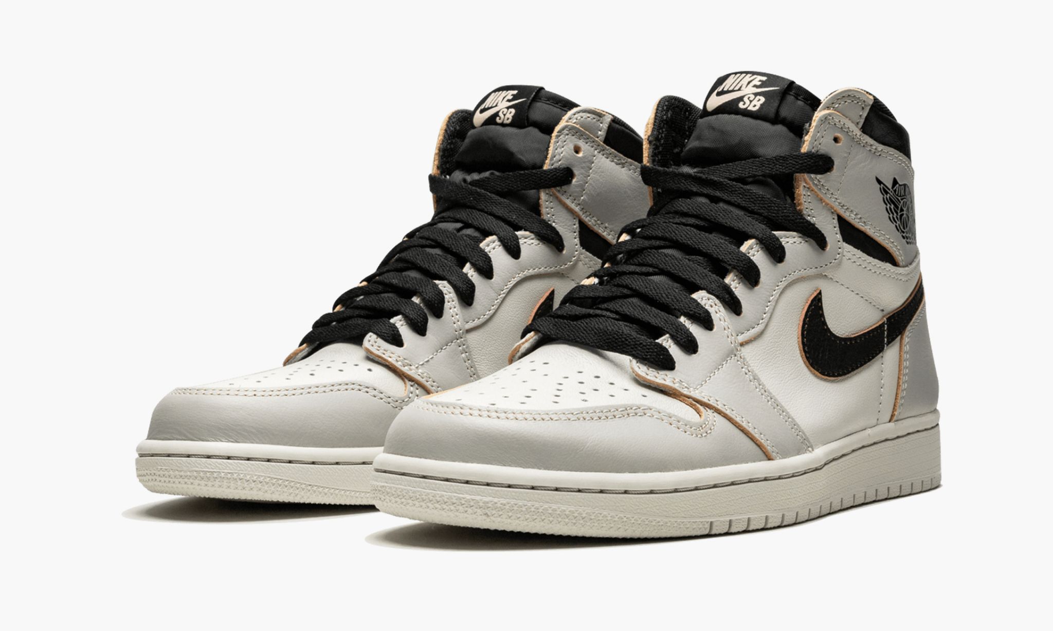 Air Jordan 1 High NYC to Paris