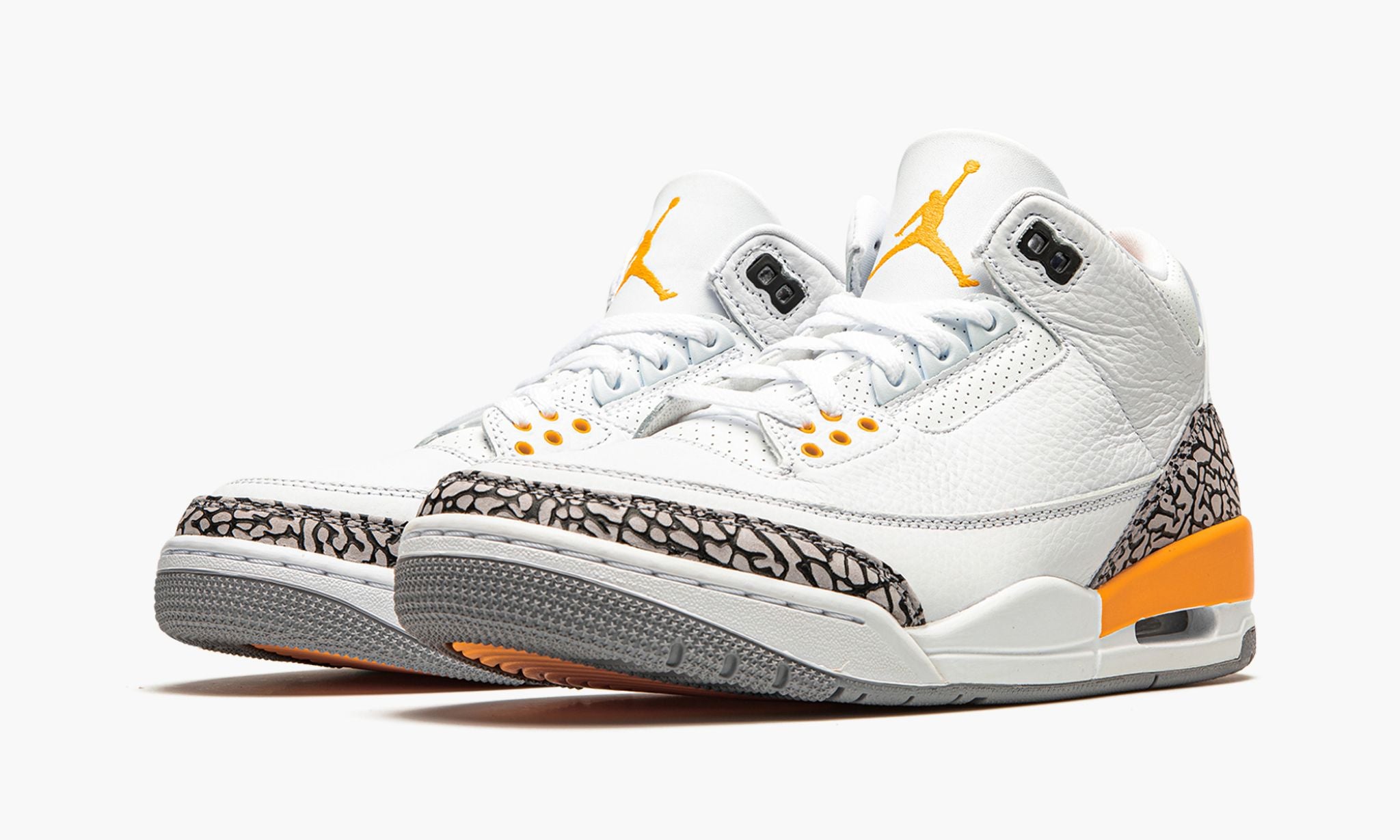 Air Jordan 3 Laser Orange (WMNS)