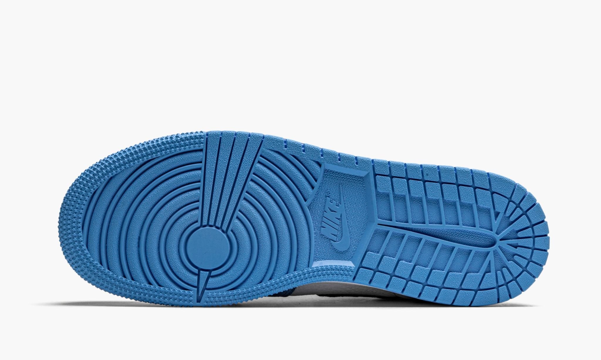 Air Jordan 1 High University Blue
