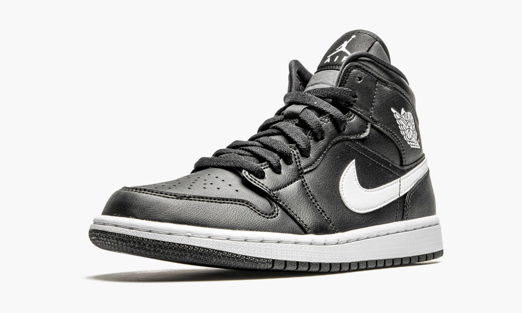 Jordan 1 Retro Mid Black White