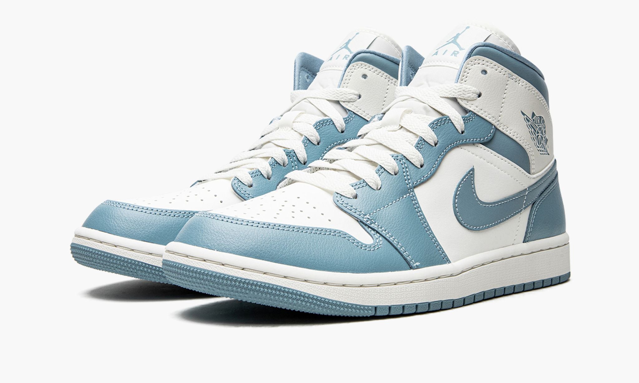 Jordan 1 Mid UNC (2022) (WMNS)