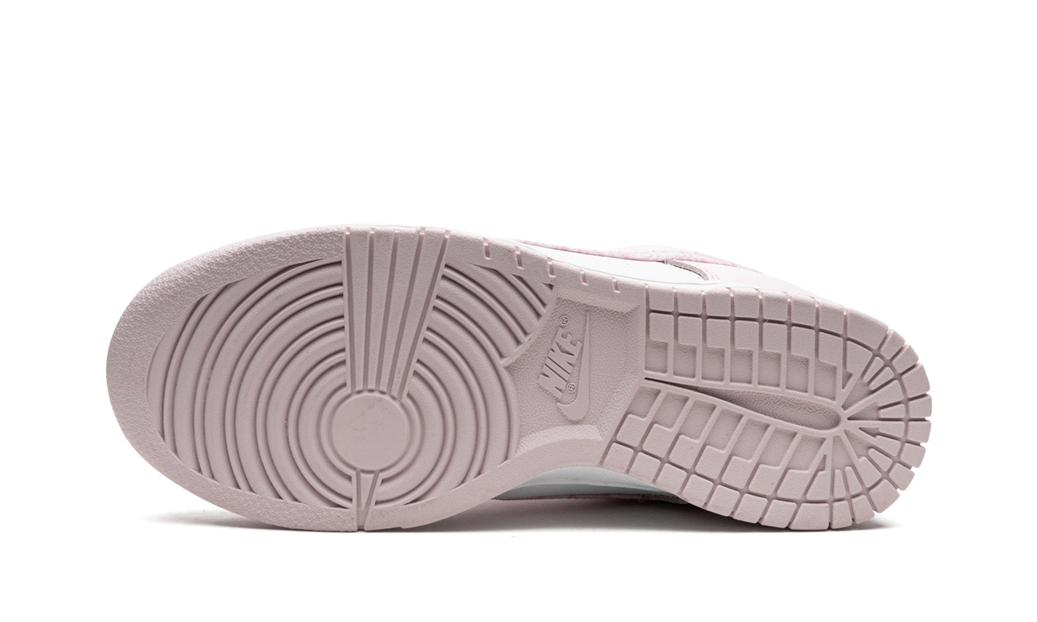 Nike Dunk Low Essentials Paisley Pack “Pink” (WMNS)