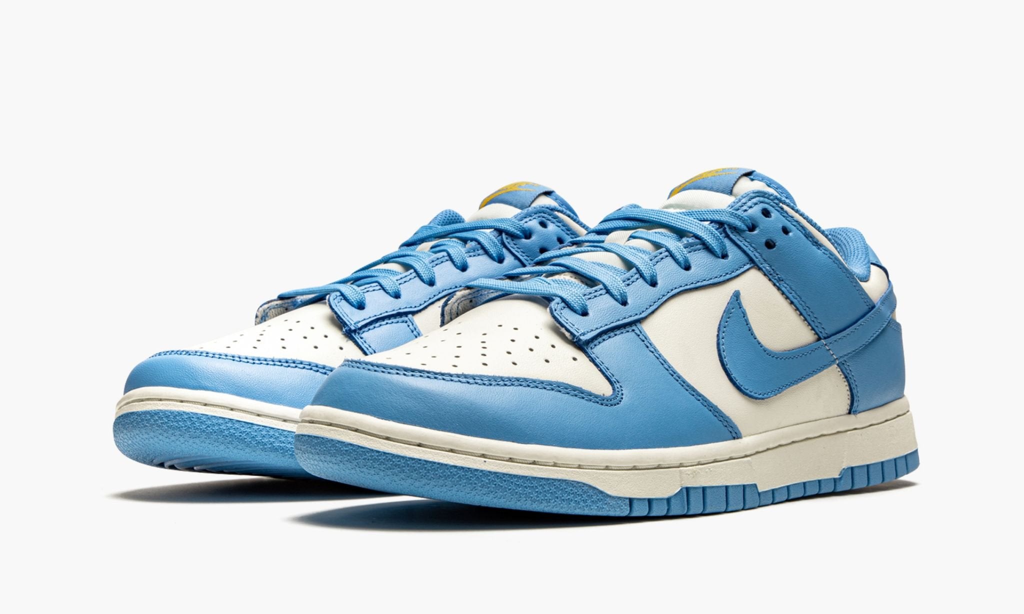 Nike Dunk Low Coast (WMNS)