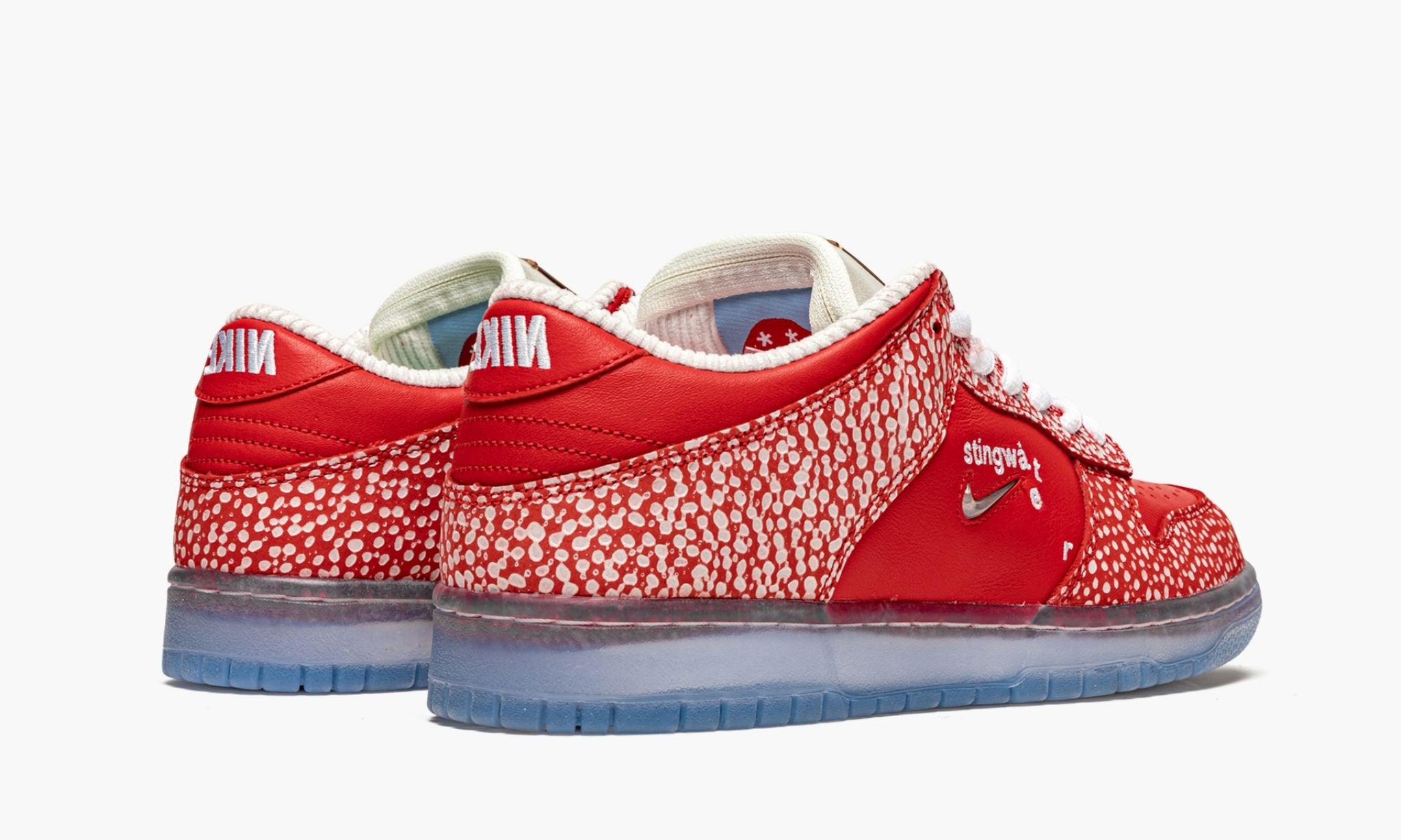 Nike SB Dunk Low Stingwater