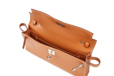 Hermes Kelly Elan Gold Madame Palladium Hardware