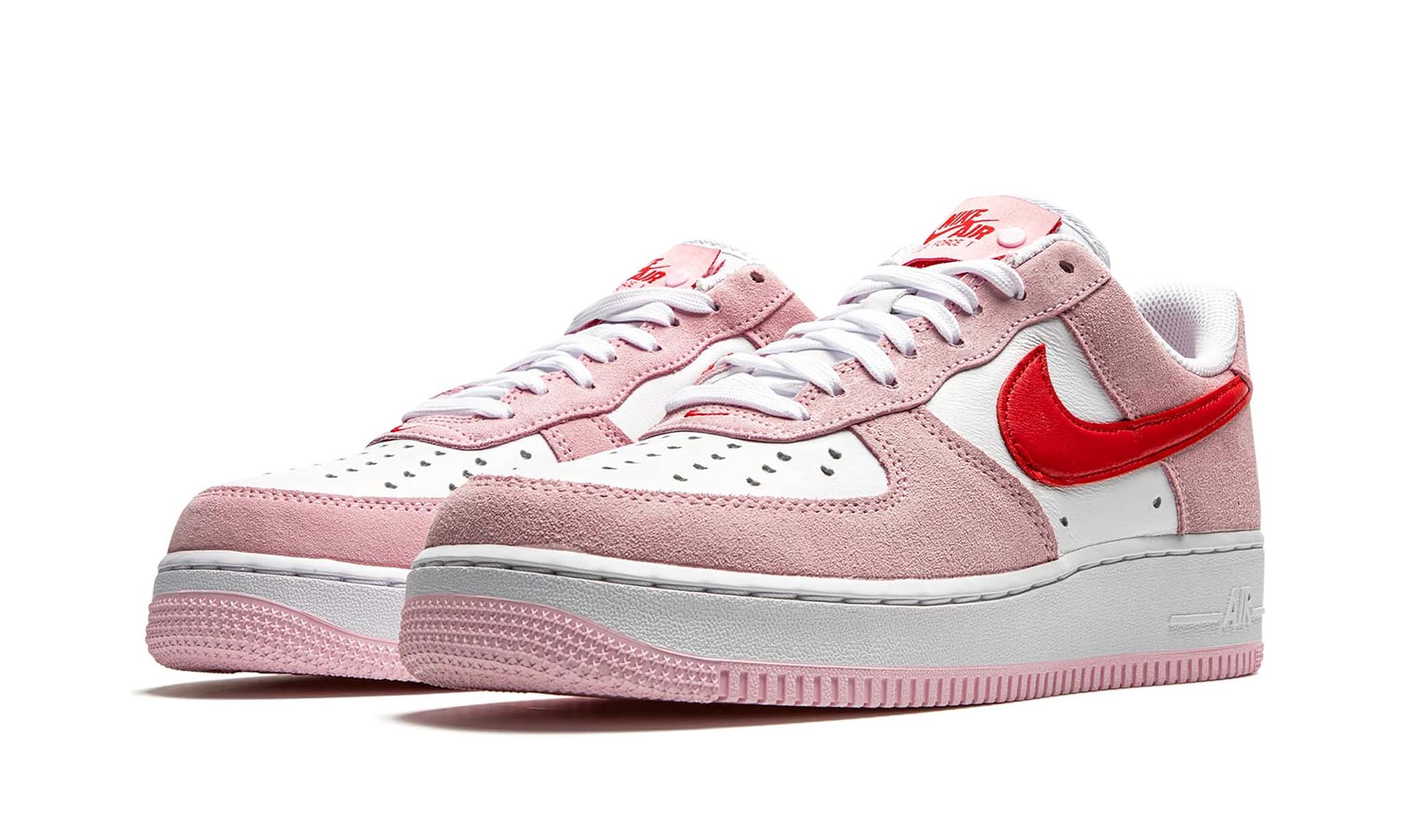 Nike Air Force 1 07 QS Valentine's Day Love Letter