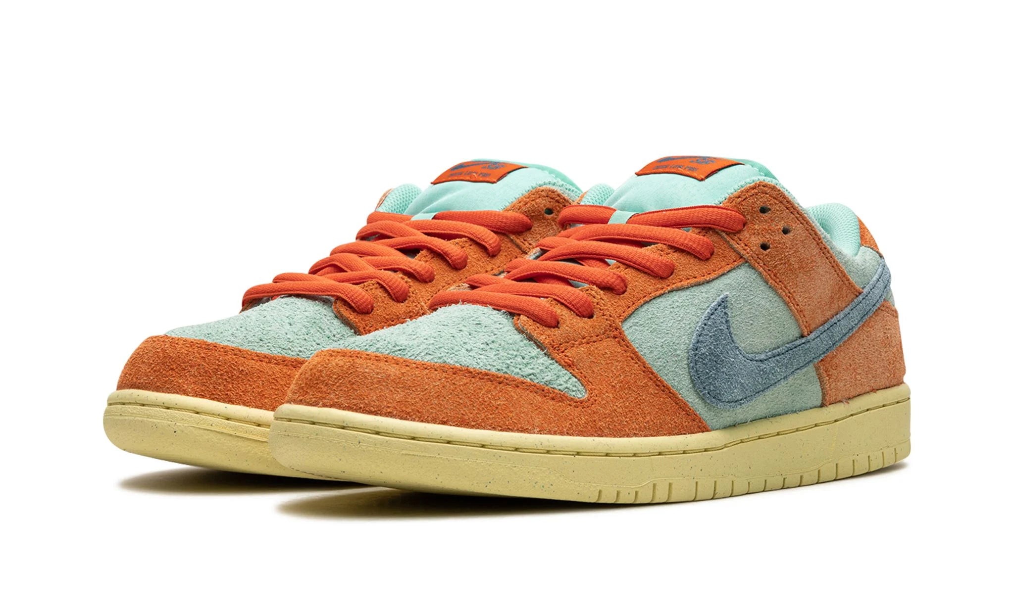 Nike SB Dunk Low Orange Emerald Rise