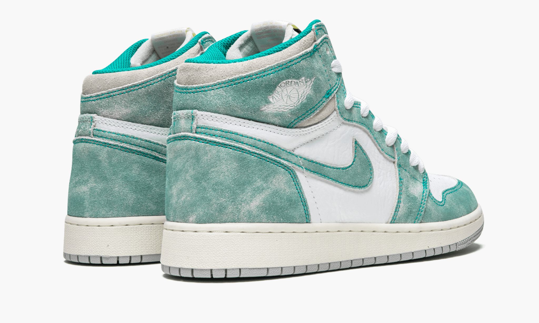 Shop Air Jordan 1 High Turbo Green at 3KICKS Dubai