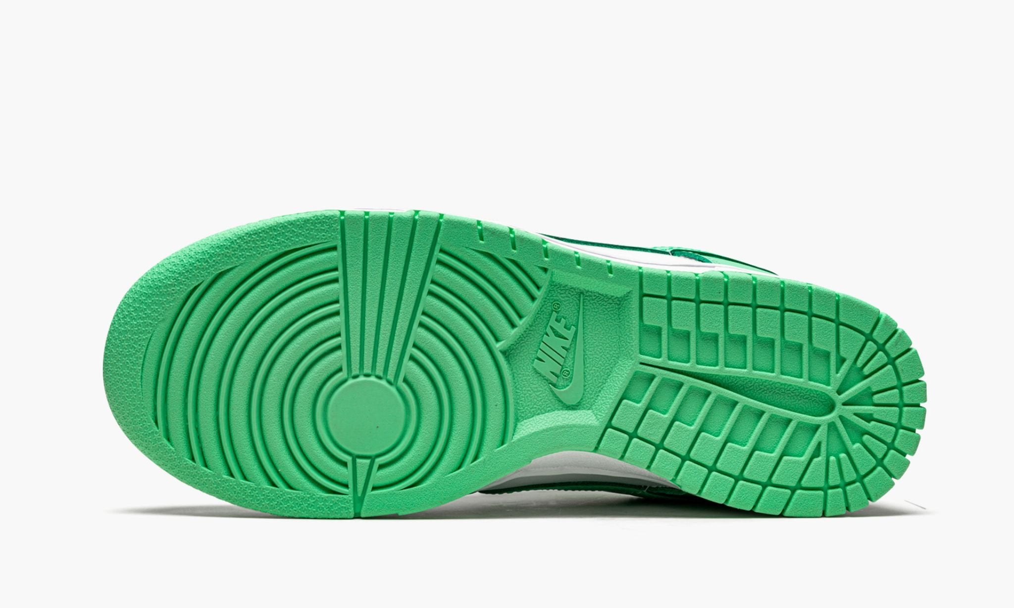 Nike Dunk Low Green Glow (WMNS)