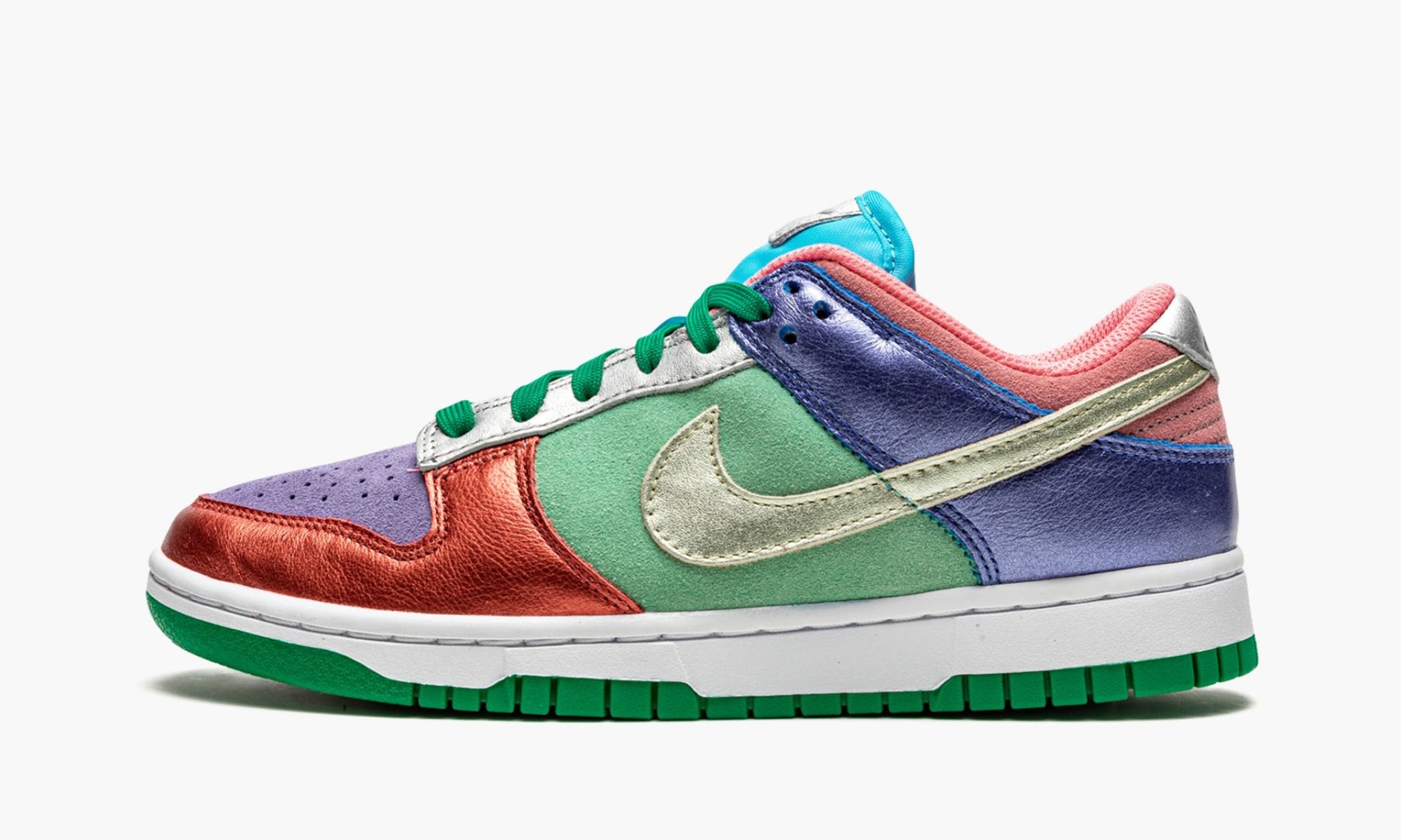 Nike Dunk Low Sunset Pulse (WMNS)